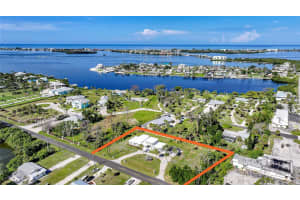 1450 NEW POINT COMFORT ROAD, ENGLEWOOD, FL 34223 - MLS#MFRD6143469