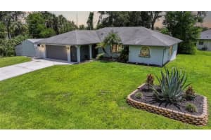 320 Yule St, PORT CHARLOTTE
