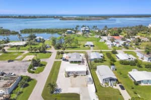 3280 HOLLY AVENUE, ENGLEWOOD, FL 34224 - MLS#MFRD6143580