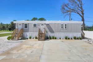 3280 HOLLY AVENUE, ENGLEWOOD, FL 34224 - MLS#MFRD6143580