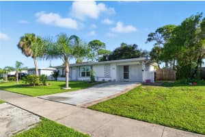 8142 COCO SOLO AVENUE, NORTH PORT, FL 34287 - MLS#MFRD6143618
