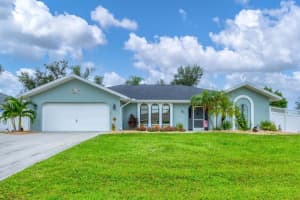 286 MARK TWAIN LANE, ROTONDA WEST, FL 33947 Sold 02/27/26