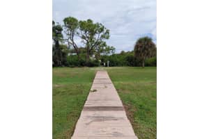 10141 CREEKSIDE DRIVE, PLACIDA, FL 33946 - MLS#MFRD6143709
