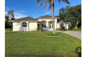 15 Tee View Pl, ROTONDA WEST