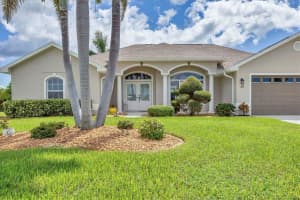 18 MEDALIST TERRACE, ROTONDA WEST, FL 33947 - MLS#MFRD6143735