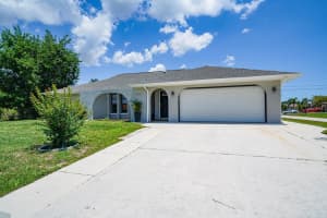 11285 OCEANSPRAY BOULEVARD, ENGLEWOOD, FL 34224 - MLS#MFRD6143885