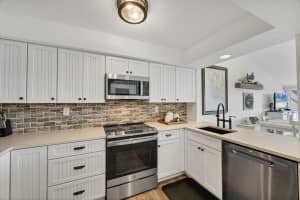 2255 BEACH ROAD, ENGLEWOOD, FL 34223 - MLS#MFRD6143919