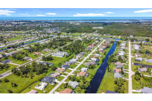 35 MARK TWAIN LANE, ROTONDA WEST, FL 33947 - MLS#MFRD6143940