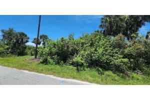 104 BEBB COURT, ROTONDA WEST, FL 33947 - MLS#MFRD6143970