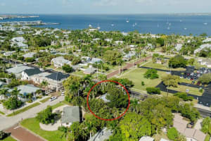 521 OLYMPIA AVENUE, PUNTA GORDA, FL 33950 - MLS#MFRD6144037