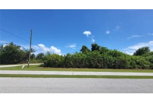 10044 CALUMET BOULEVARD, PORT CHARLOTTE, FL 33981 - MLS#MFRD6144060