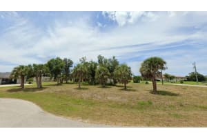50 CLUBHOUSE COURT, ROTONDA WEST, FL 33947 - MLS#MFRD6144065