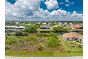 15610 APPLEWHITE CIRCLE, PORT CHARLOTTE, FL 33981 - MLS#MFRD6144088