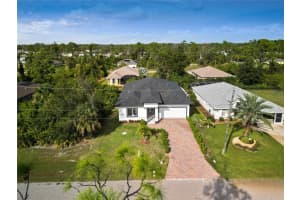 118 GREEN PINE PARK, ROTONDA WEST, FL 33947 - MLS#MFRD6144139