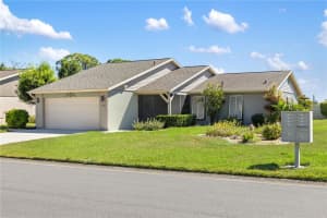 428 Cypress Forest Dr, ENGLEWOOD