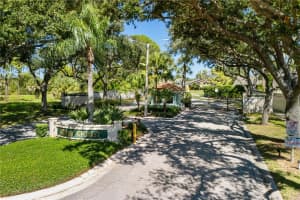 428 CYPRESS FOREST DRIVE, ENGLEWOOD, FL 34223 - MLS#MFRD6144193