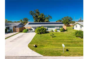 786 Carla Dr, ENGLEWOOD