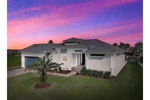 8250 ARLEWOOD CIRCLE, PORT CHARLOTTE, FL 33981 - MLS#MFRD6144238