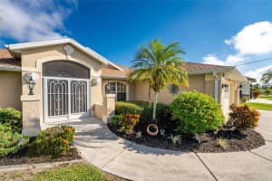 35 SPORTSMAN PLACE, ROTONDA WEST, FL 33947 - MLS#MFRD6144277