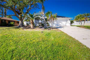 217 ROTONDA CIRCLE, ROTONDA WEST, FL 33947 - MLS#MFRD6144287