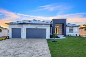 9493 ST PAUL DRIVE, PORT CHARLOTTE, FL 33981 - MLS#MFRD6144292