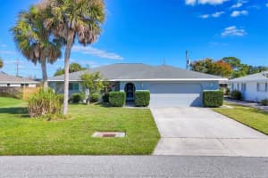 1087 MONTANA AVENUE, ENGLEWOOD, FL 34223 - MLS#MFRD6144345