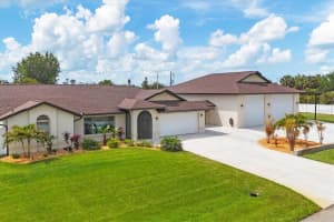 11101 SANDRIFT AVENUE, ENGLEWOOD, FL 34224 - MLS#MFRD6144353