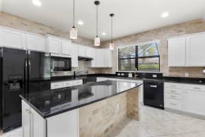 19023 MANGIERI STREET, VENICE, FL 34293 - MLS#MFRD6144374