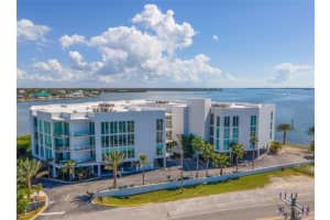 1375 Beach Rd #112, ENGLEWOOD
