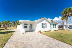 1977 BEACH ROAD, ENGLEWOOD, FL 34223 - MLS#MFRD6144407