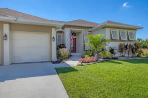 15392 ALDAMA CIRCLE, PORT CHARLOTTE, FL 33981 - MLS#MFRD6144426