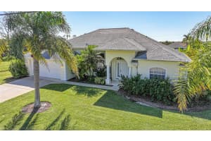 1185, 1183,1187 ROTONDA CIRCLE, ROTONDA WEST, FL 33947 - MLS#MFRD6144436