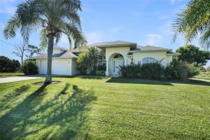 1185, 1183,1187 ROTONDA CIRCLE, ROTONDA WEST, FL 33947 - MLS#MFRD6144436