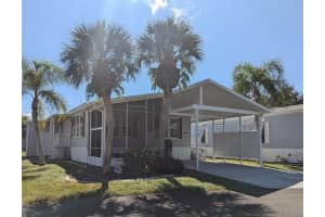 2100 Kings Hwy #674, PORT CHARLOTTE