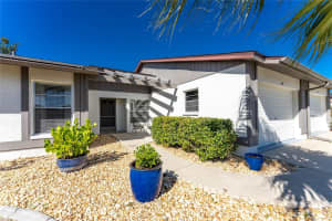 607 DEERWOOD AVENUE, ENGLEWOOD, FL 34223 - MLS#MFRD6144674