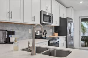 12520 GALAPAGOS COURT, VENICE, FL 34293 - MLS#MFRD6144754