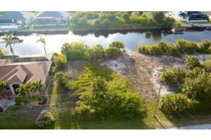 14246 MAYSVILLE, PORT CHARLOTTE, FL 33981 - MLS#MFRD6144918