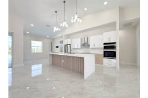 14663 LILLIAN CIRCLE, PORT CHARLOTTE, FL 33981 - MLS#MFRD6144931