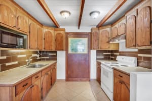 831 1ST STREET, ENGLEWOOD, FL 34223 - MLS#MFRD6144938