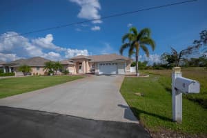 82 PINEHURST PLACE, ROTONDA WEST, FL 33947 - MLS#MFRD6144952
