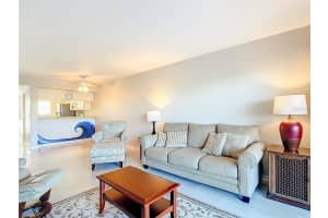 404 CERROMAR CIRCLE, VENICE, FL 34293 - MLS#MFRD6145007