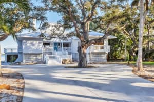 6895 MANASOTA KEY ROAD, ENGLEWOOD, FL 34223 - MLS#MFRD6145044