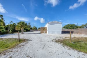 3230 SMITH STREET, ENGLEWOOD, FL 34224 - MLS#MFRD6145153