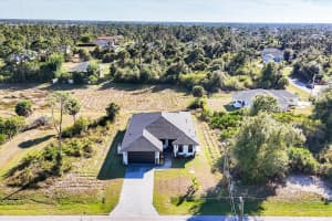 115 GREEN PINE PARK, ROTONDA WEST, FL 33947 - MLS#MFRD6145192