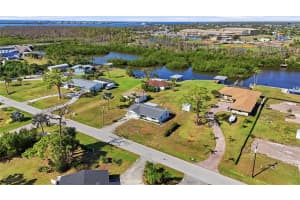2050 OYSTER CREEK DRIVE, ENGLEWOOD, FL 34224 - MLS#MFRD6145219