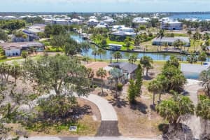 500 GREEN DOLPHIN DRIVE, PLACIDA, FL 33946 - MLS#MFRD6145245