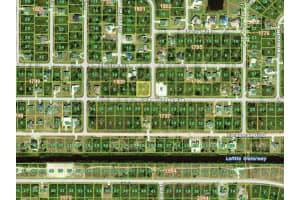 12448 DEEPWOODS AVENUE, PORT CHARLOTTE, FL 33981 - MLS#MFRD6145290