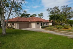 331 OAKWOOD CIRCLE, ENGLEWOOD, FL 34223 - MLS#MFRD6145356