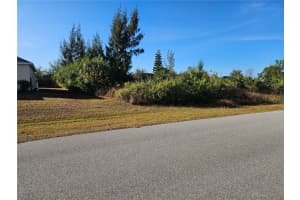 15469 LONGVIEW ROAD, PORT CHARLOTTE, FL 33981 - MLS#MFRD6145413