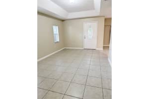 4717 HOLLINGSWORTH AVENUE, SARASOTA, FL 34233 - MLS#MFRD6145437